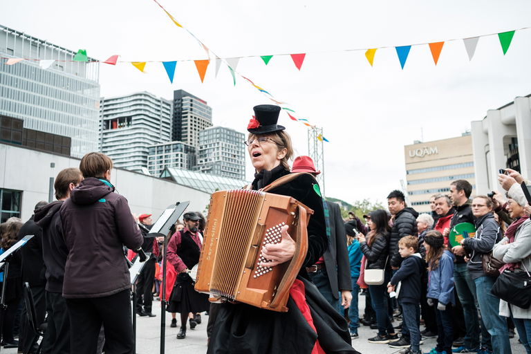 Les Journées de la Culture on Place des Arts. photo: Vivien Gaumand