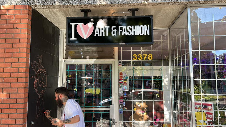 Front door of IV Art & Fashion Gallery
