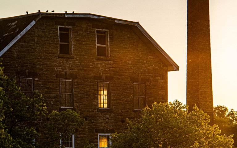 McArthur Island Mill (Now Tri Century Mill Hotel)