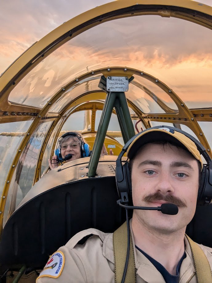 Vintage aircraft in action (ECAF)